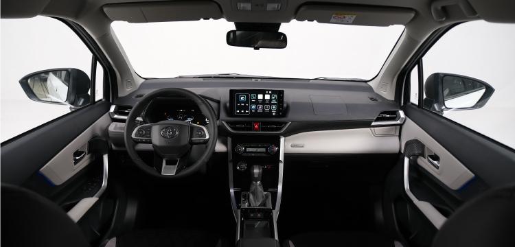 Veloz-Toyota-Thai-Binh-11-0988557833